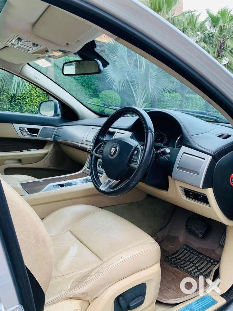 Jaguar Diesel Automatic 2015 Year
