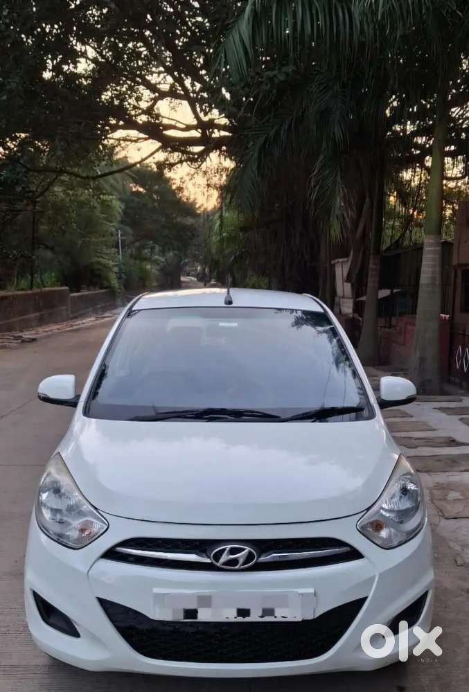 Hyundai I10 Sportz Bs Iv 2012 Petrol