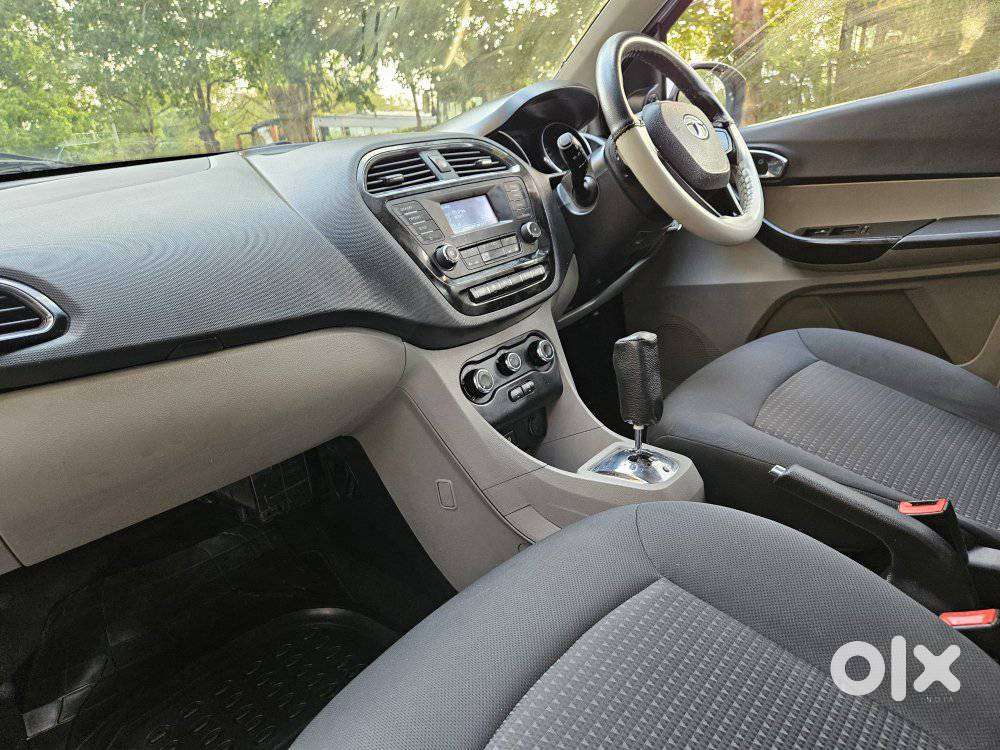 Tata Tiago 1.2 Revotron Xza, 2018, Petrol