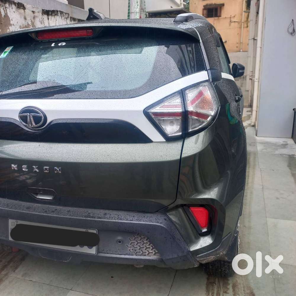 Tata Nexon(xms) - 2021 , Foliage Green/manual/sunroof