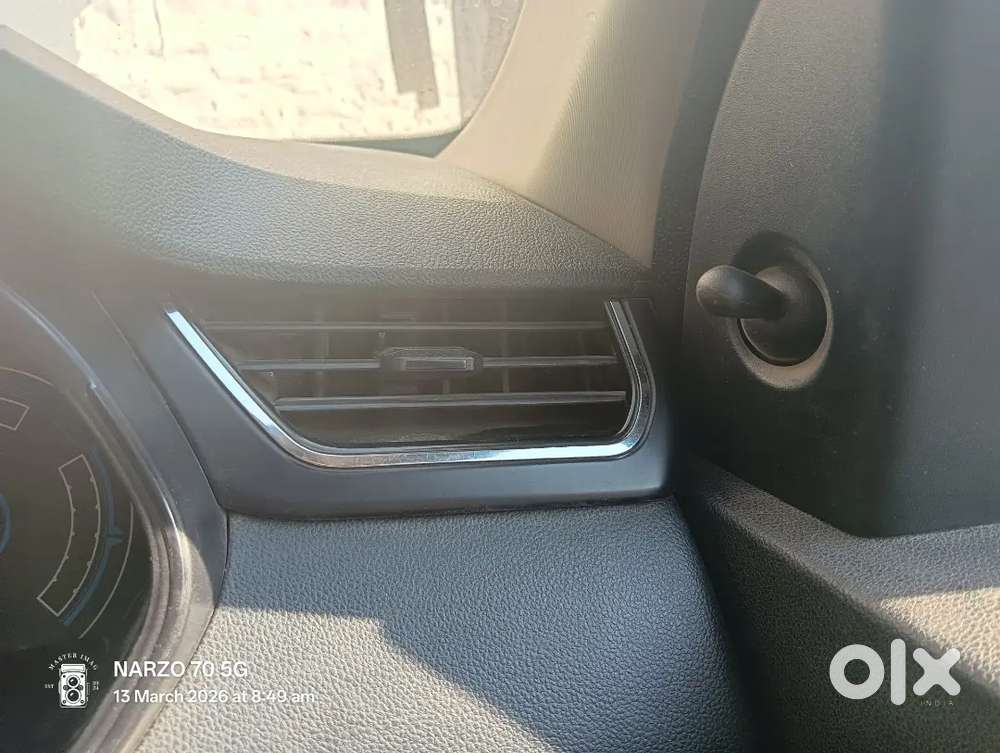 Renault Triber 2024 Petrol 44400 Km Driven, Well Maintained Mpv