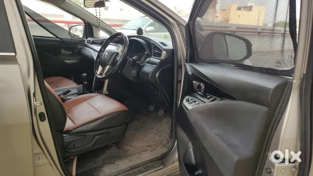 Toyota Innova Crysta 2019