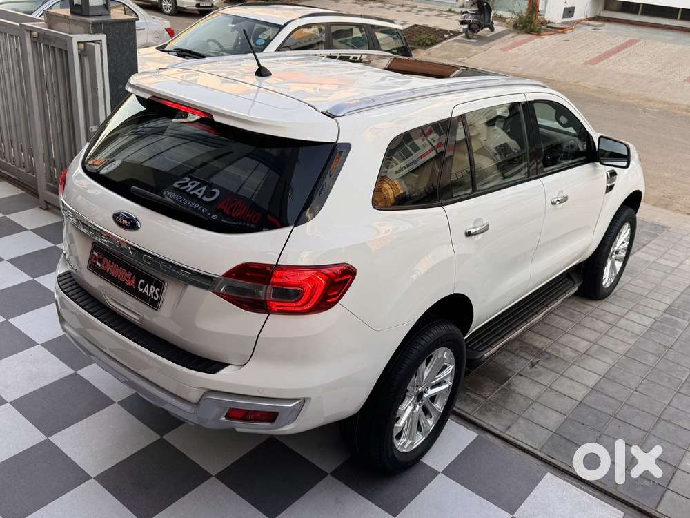 Ford Endeavour 2.2 Titanium At 4x2 Sunroof, 2018, Diesel