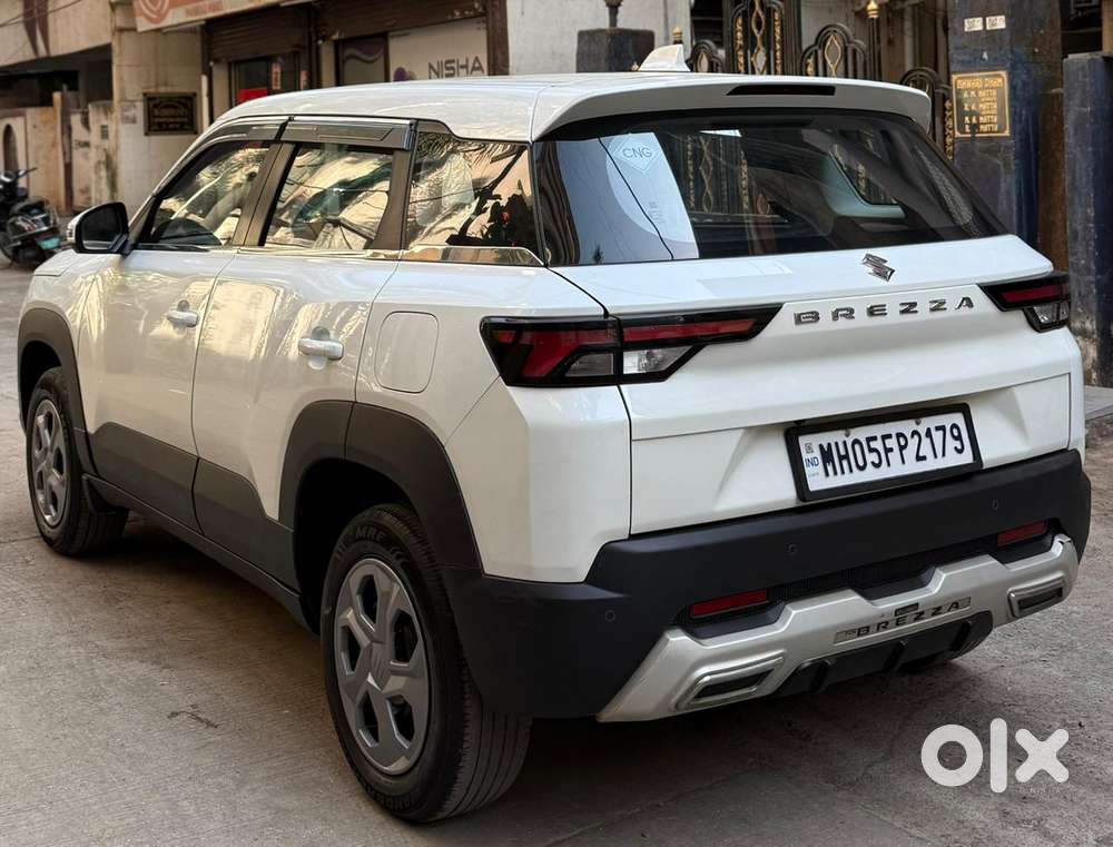 Maruti Suzuki Brezza 1.5 Lxi Cng, 2024, Cng & Hybrids