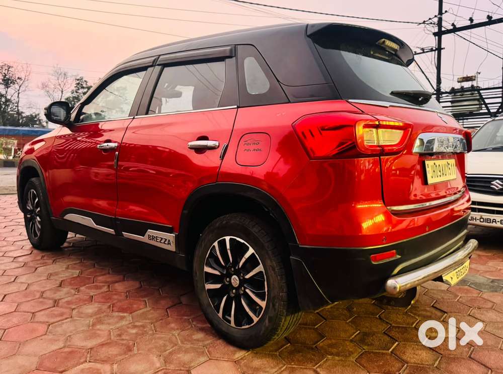 Maruti Suzuki Brezza 1.5 Zxi Plus Smart Hybrid, 2020, Petrol