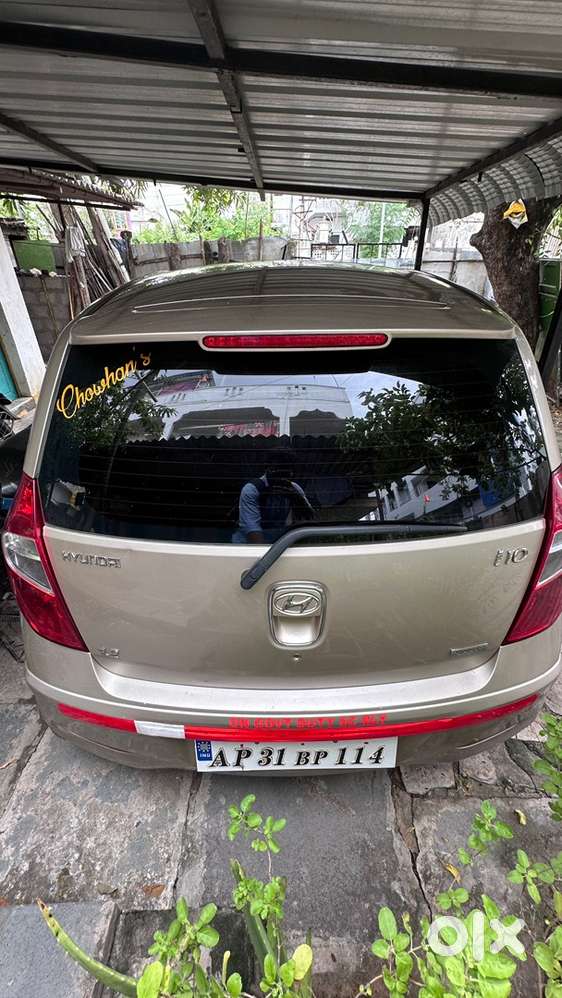 Hyundai I10 Sportz 2011
