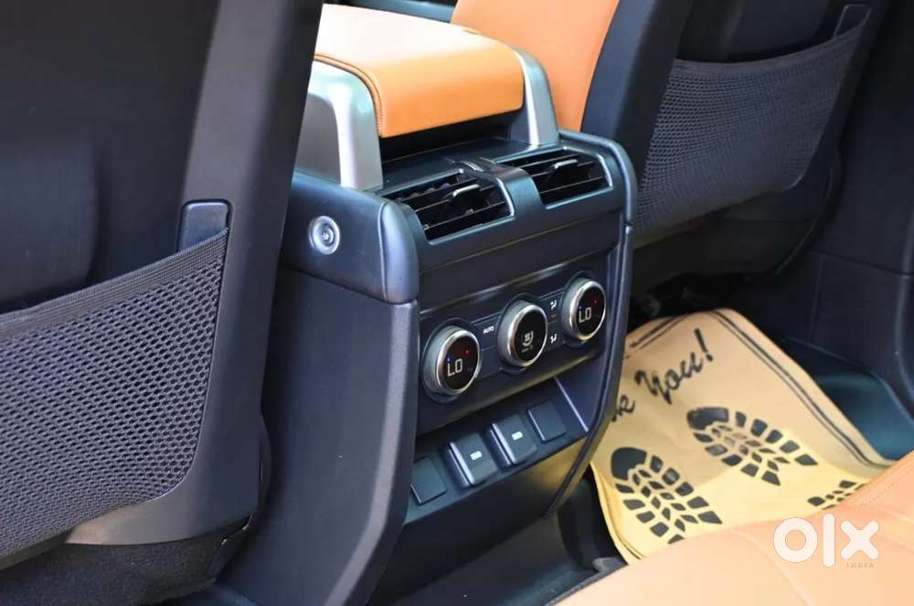 Land Rover Defender, 2023, Petrol
