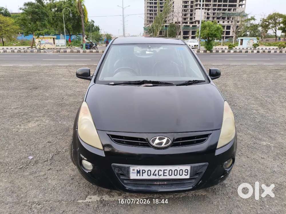 Hyundai I20 Asta Petrol 2009