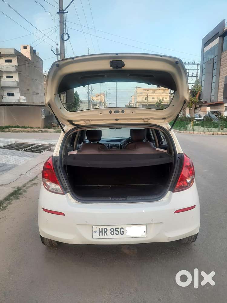 Hyundai I20 2012-2014 Magna Optional 1.2, 2012, Petrol