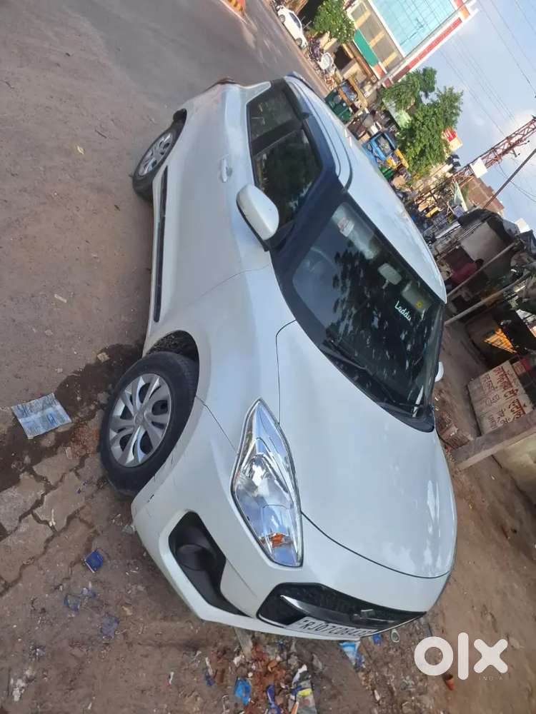 Maruti Suzuki Swift 2021 Petrol 49700 Km Driven