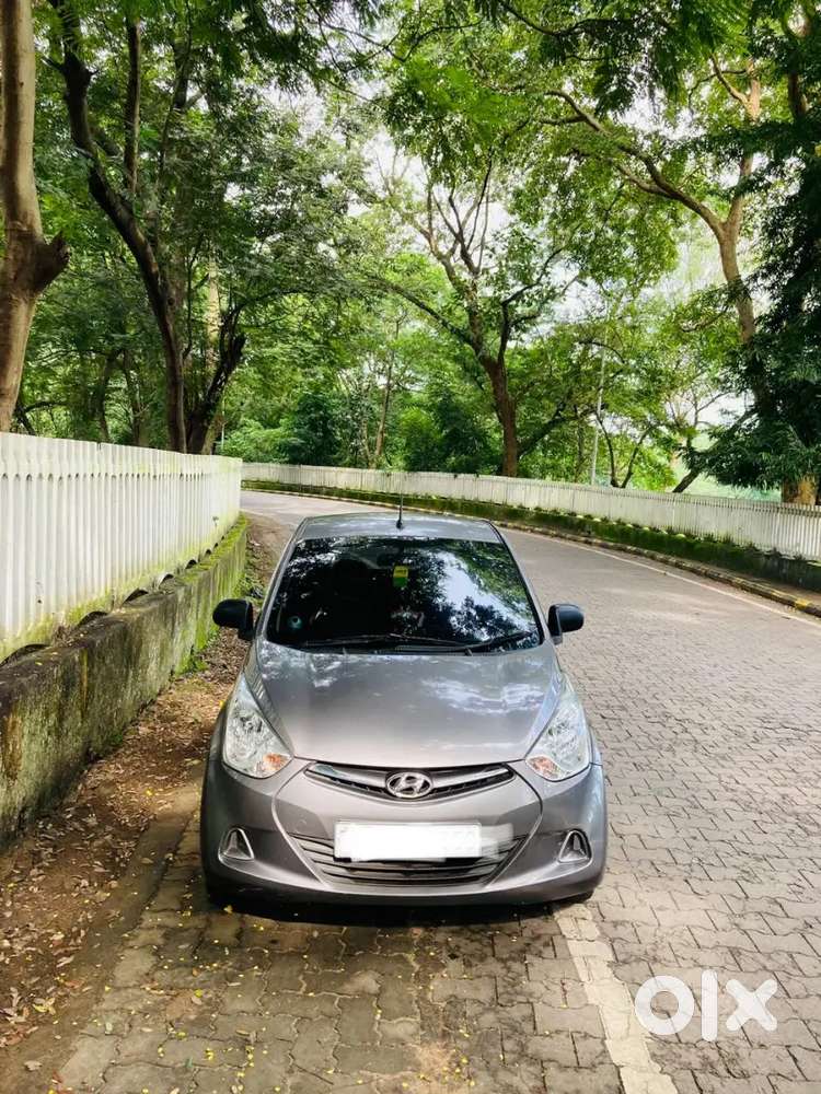 Hyundai Eon Magna Petrol 2013