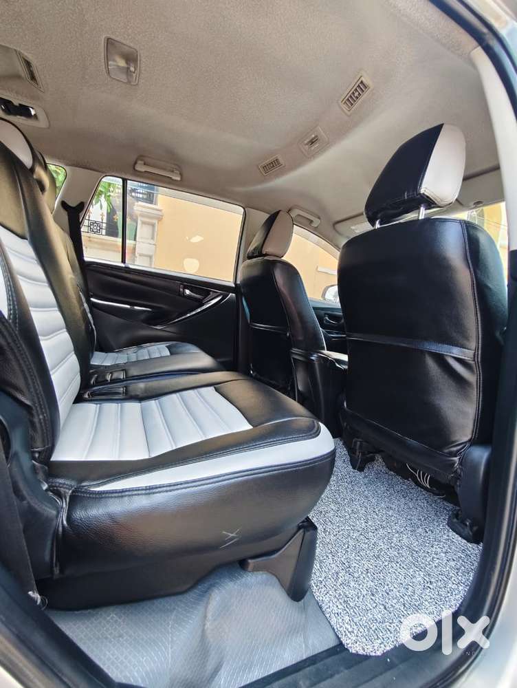 Toyota Innova Crysta 2.4 G Mt 8s, 2017, Diesel