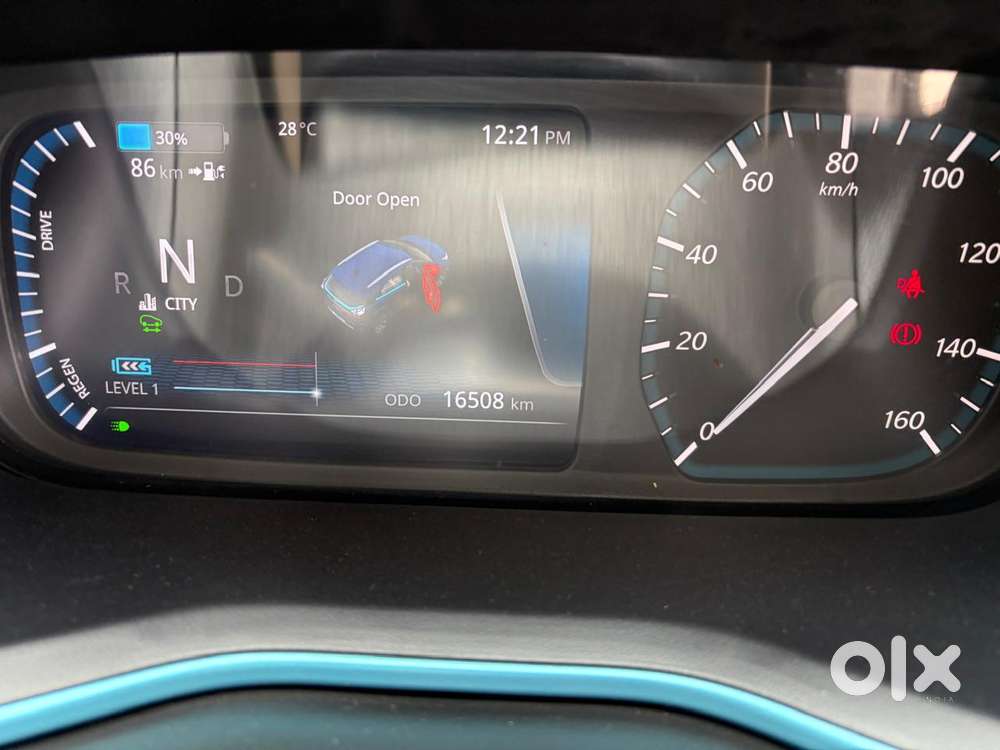 Tata Nexon Ev Max 3.3 Kw Xz Plus Lux, 2023, Electric