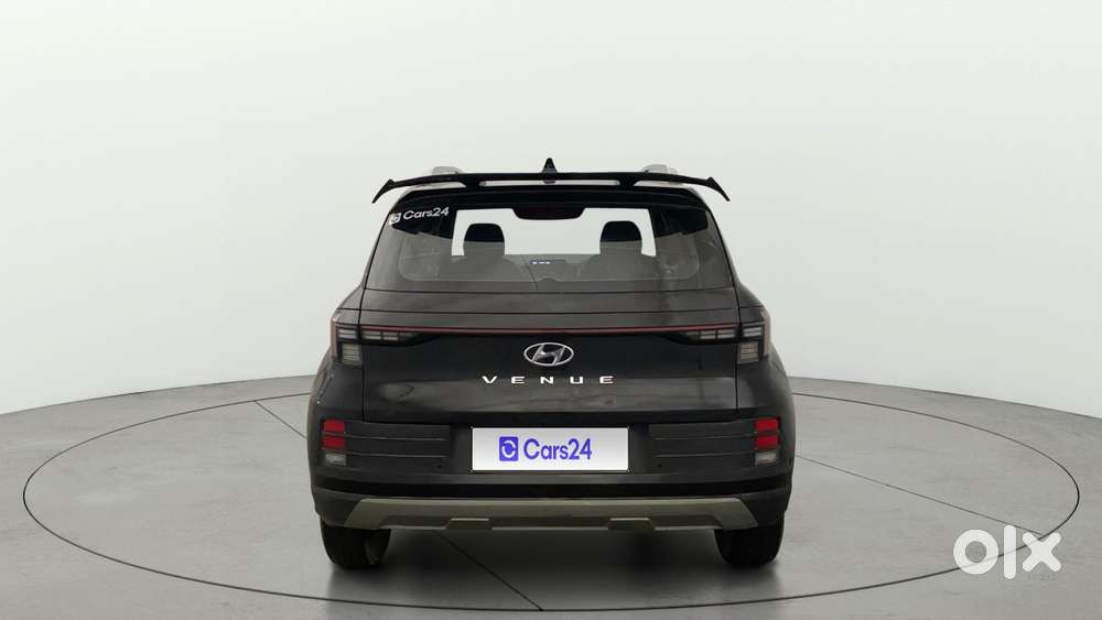 Hyundai Venue 1.2 S (o), 2023, Petrol