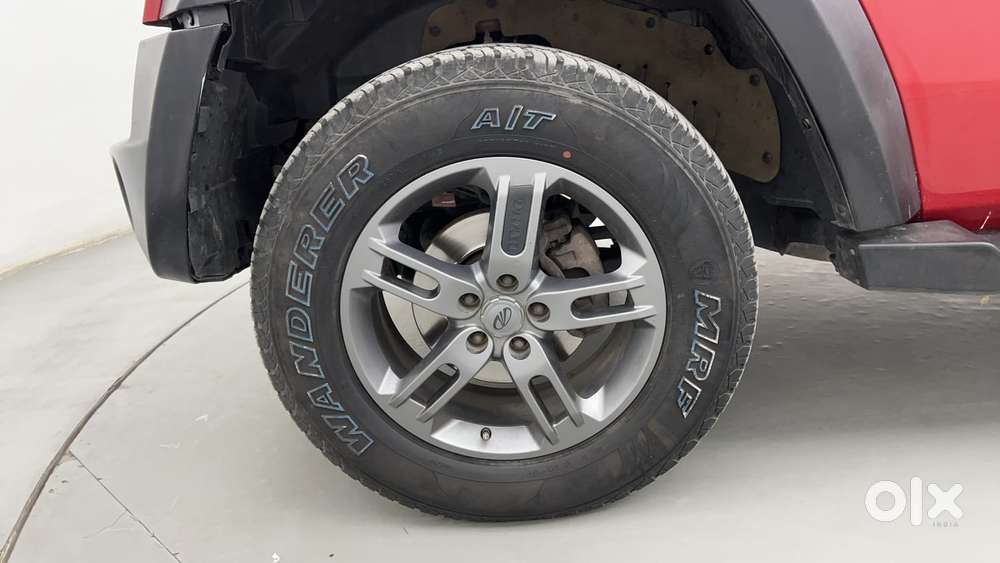 Mahindra Thar Lx Hard Top Petrol At Rwd, 2022, Petrol