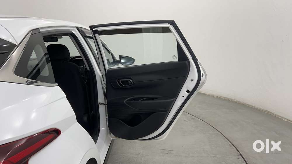Hyundai I20 Sportz 1.2 Ivt, 2022, Petrol