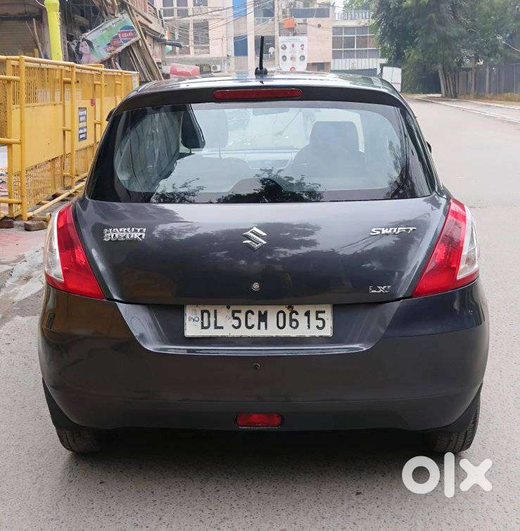 Maruti Suzuki Swift Vxi + Manual, 2015, Petrol