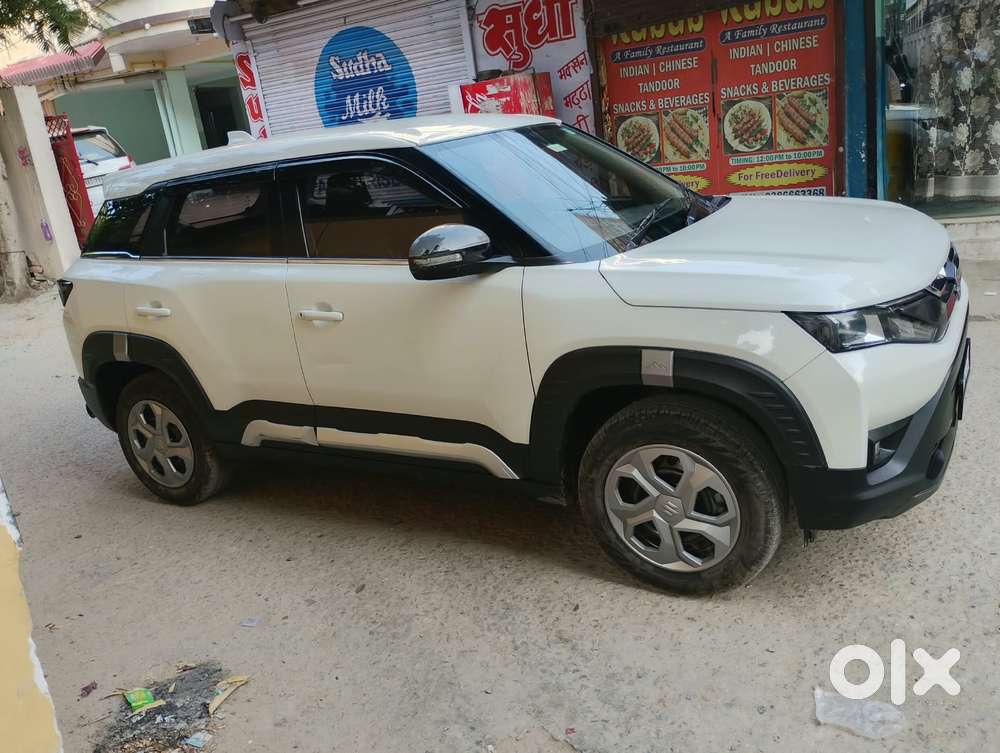 Maruti Suzuki Brezza 1.5 Vxi Cng, 2023, Cng & Hybrids