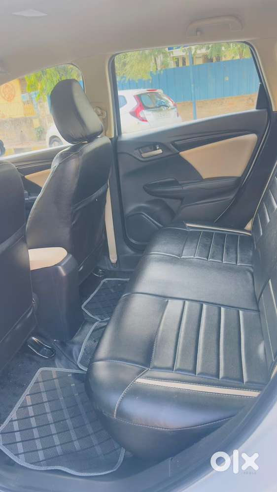 Honda Jazz V Mt Privilege, 2018, Petrol