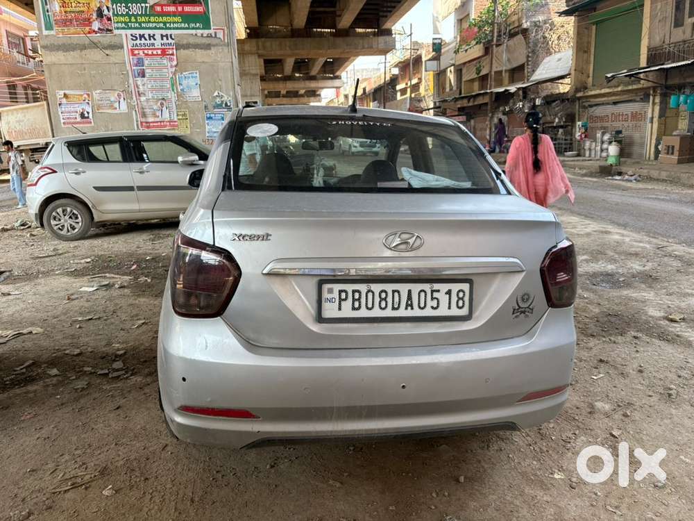 Hyundai Xcent Petrol 2015 Year