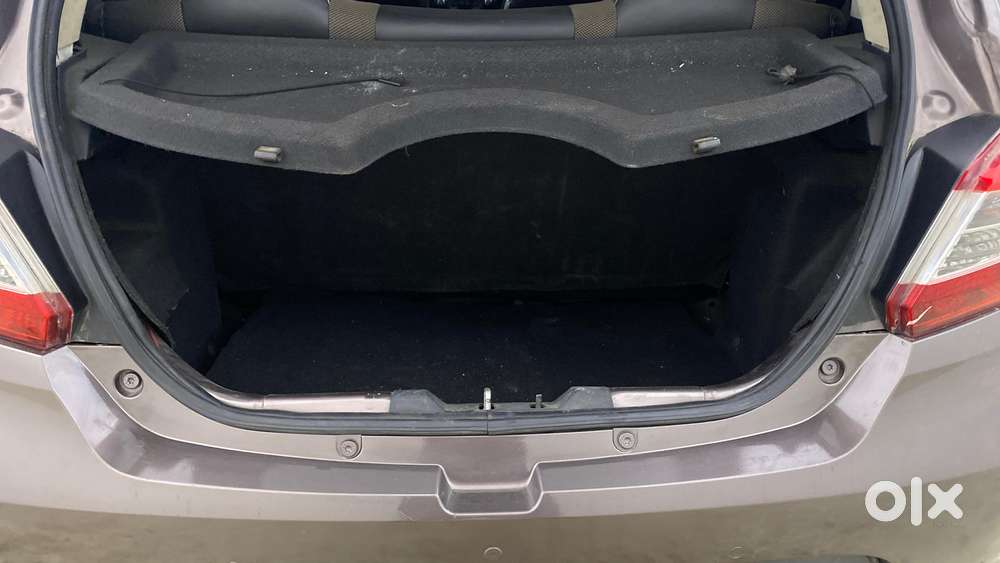 Tata Tiago 1.2 Revotron Xz, 2017, Petrol