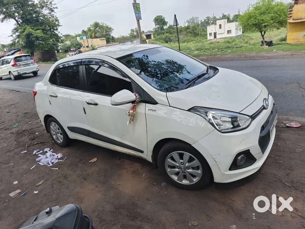 Hyundai Xcent 2015 Petrol Well Maintained