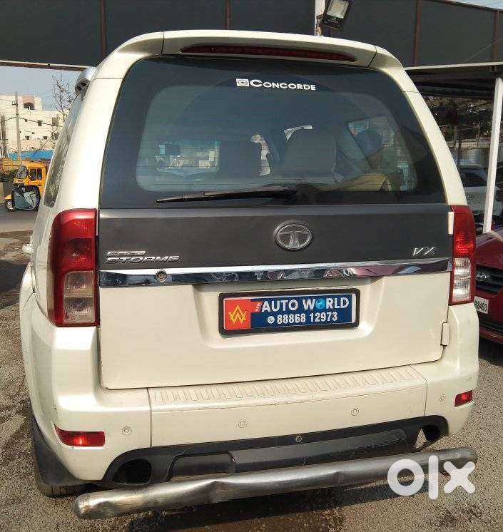 Tata Safari Storme Vx, 2015, Diesel