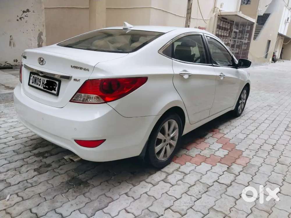 Hyundai Verna 2013 Petrol 108000 Km Driven