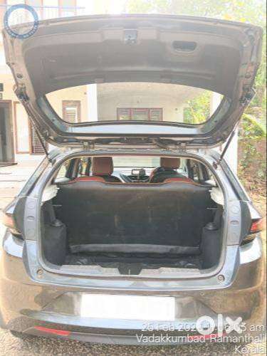 Tata Altroz 1.2 Xe 2021 Petrol