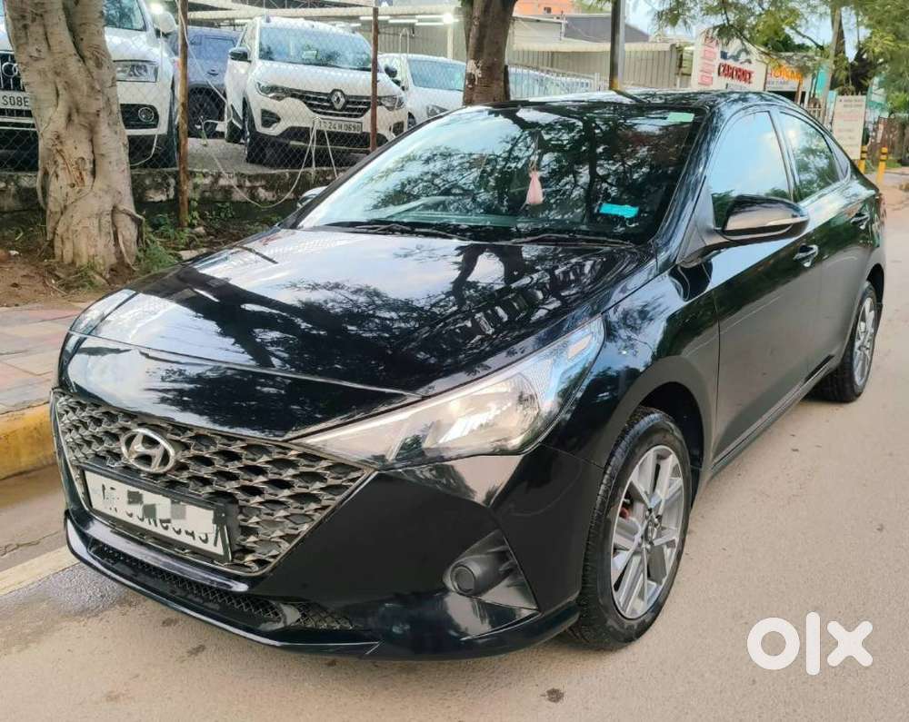 Hyundai Verna 1.5 Sx Petrol Mt, 2022, Petrol