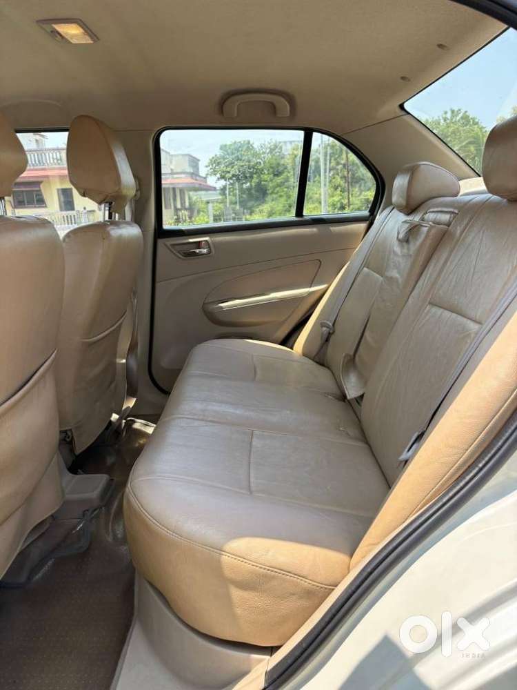 Maruti Suzuki Swift Dzire 1.2 Vxi Bsiv, 2013, Petrol