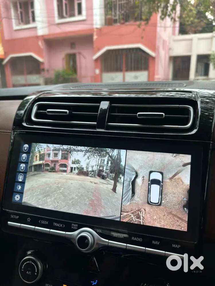 Less Drievn 2023 Diesel Alcazar Maintained Like New