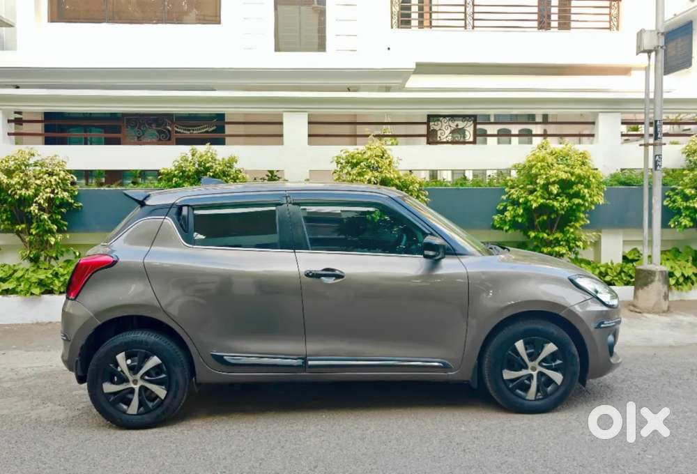 Maruti Suzuki Swift Vxi, 2020, Petrol