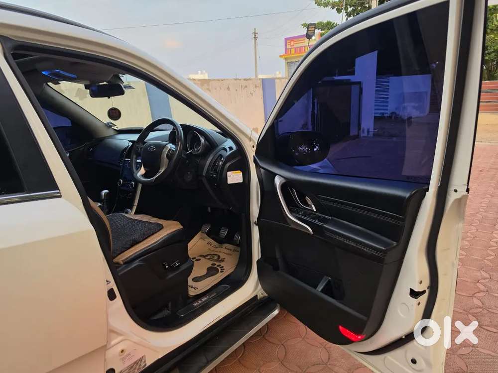 Mahindra Xuv500 W11.2018 (december)