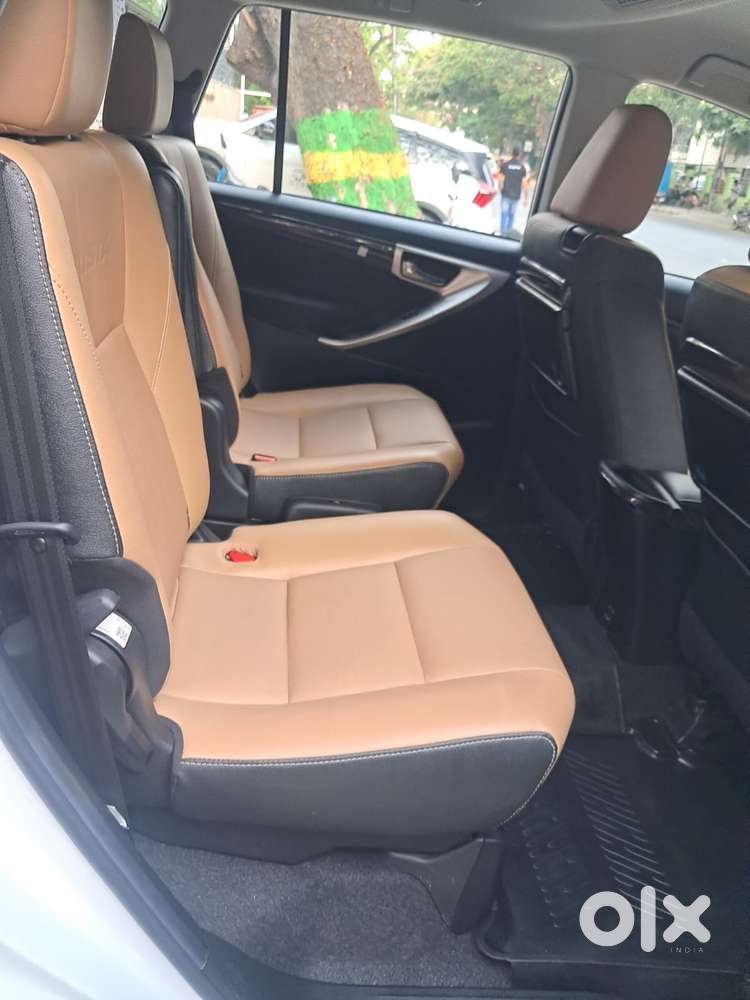Toyota Innova Crysta 2.4 Z 7 Str, 2025, Diesel