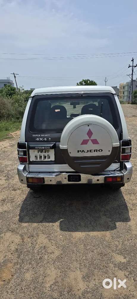 Mitsubishi Pajero Sfx 4x4 2011