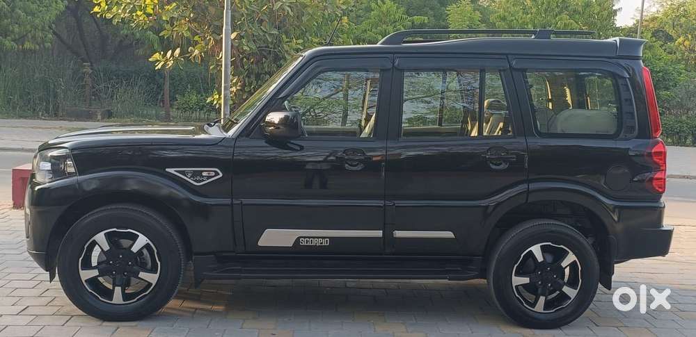 Mahindra Scorpio Classic 2.2 S 11 Mt 7 Cc, 2025, Diesel