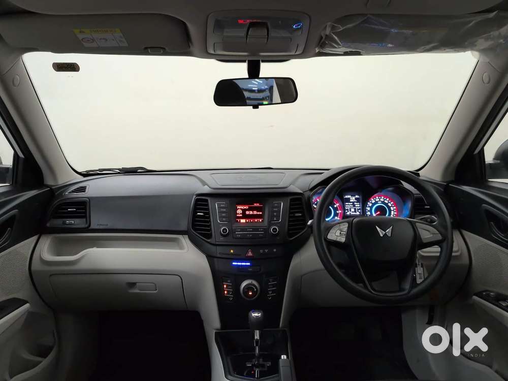 Mahindra Xuv300 1.2 W6 Amt Petrol, 2024, Petrol