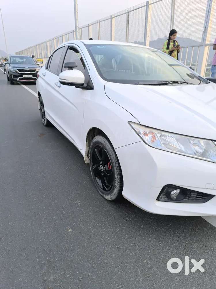Honda City 2015 Diesel 130000 Km Driven