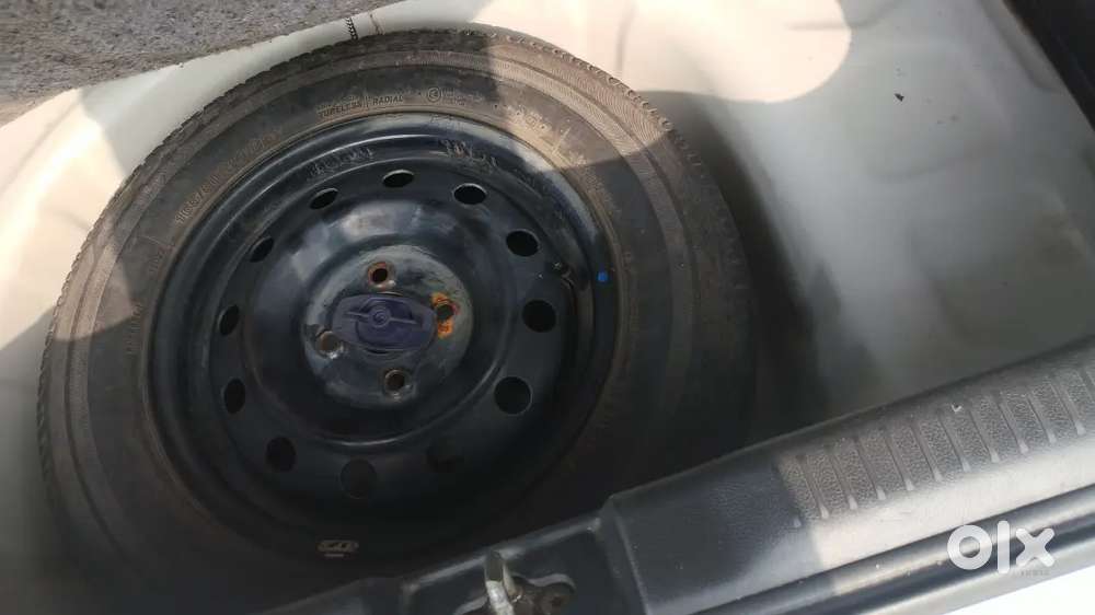 Maruti Suzuki Swift Vxi