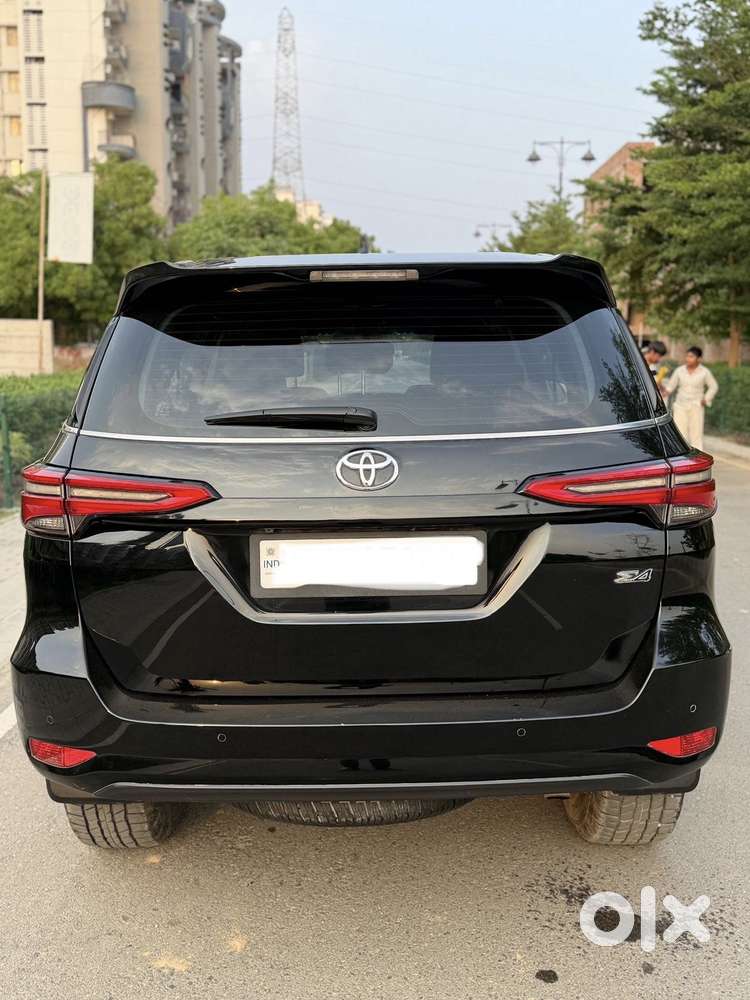 Toyota Fortuner 4x4 At 2.8 Diesel, 2022, Diesel