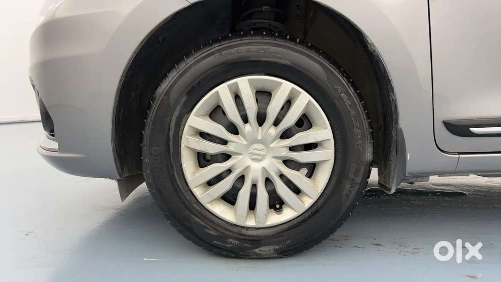 Maruti Suzuki Dzire 1.2 Vxi, 2022, Petrol