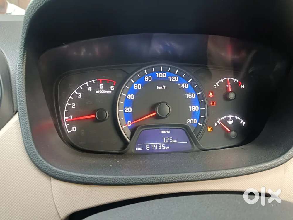 Hyundai Xcent 2019 Diesel 68938 Km Driven