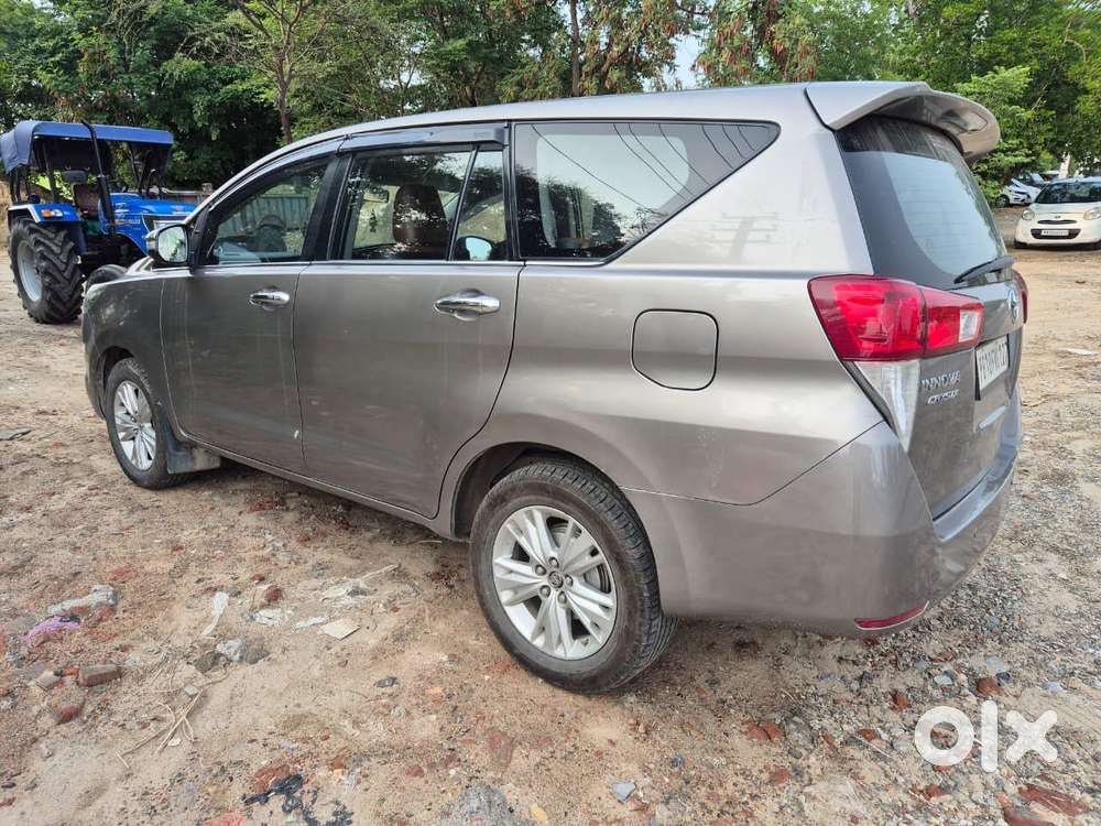 Toyota Innova Crysta [2020-ongoing] 2.4 Gx At 8 Str, 2020, Diesel