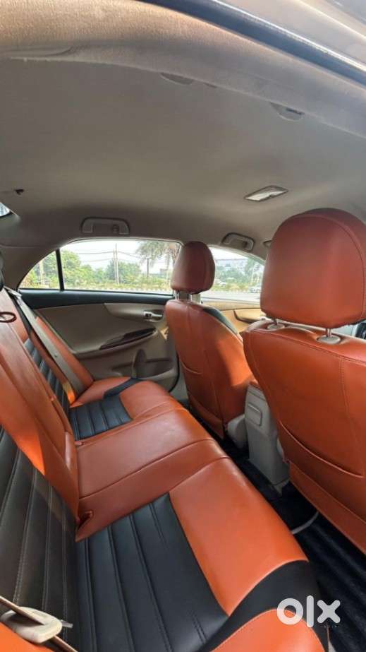 Toyota Corolla Altis 1.8 J, 2012