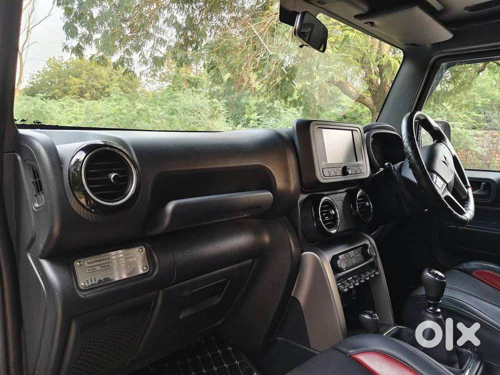 Mahindra Thar Lx Convertible Top Diesel Mt 4wd, 2022, Diesel