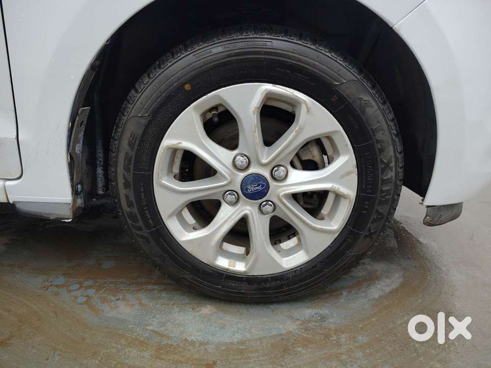 Ford Figo Aspire Titanium, 2016, Petrol
