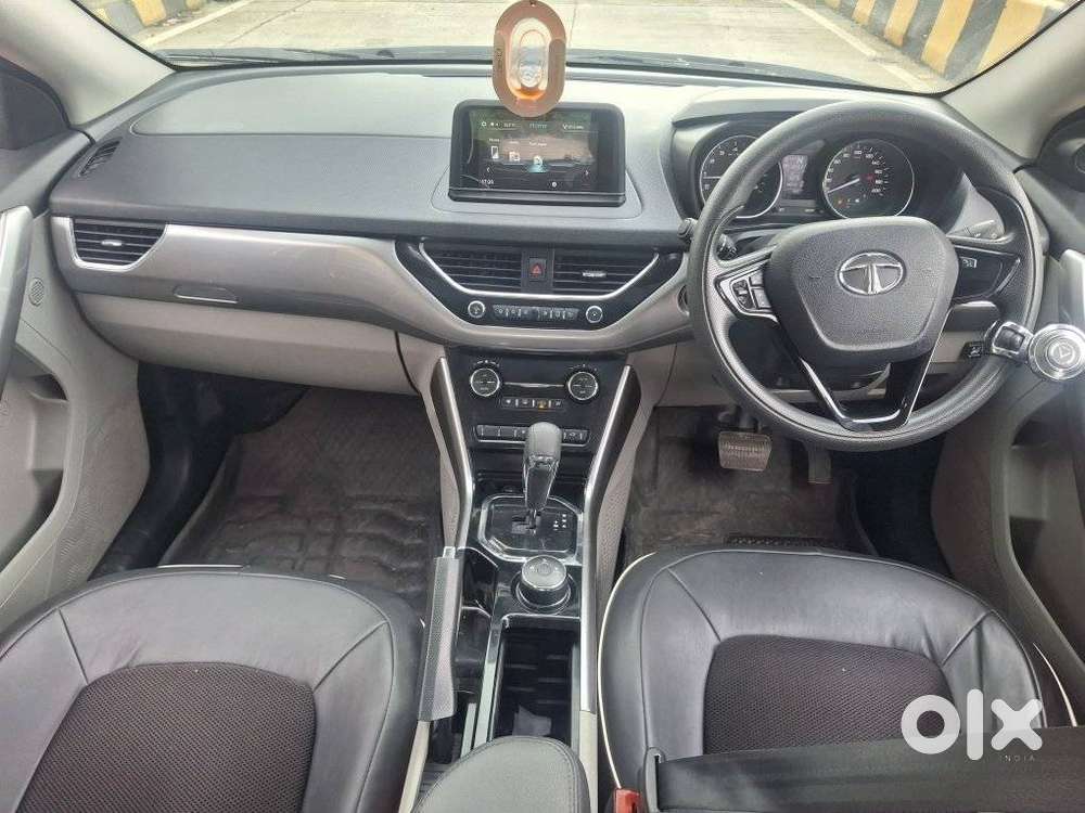 Tata Nexon 1.2 Revotron Xza Plus, 2018, Petrol