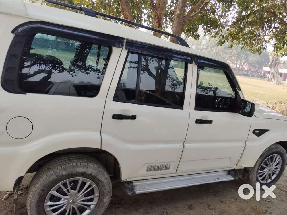 Mahindra Scorpio S5 2022 Diesel 42000 Km Driven