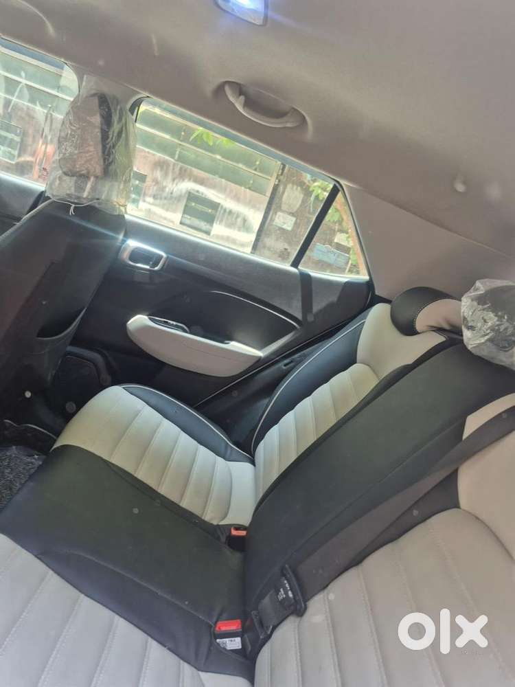 Hyundai Venue 2023 S Petrol Manual - Barely Used